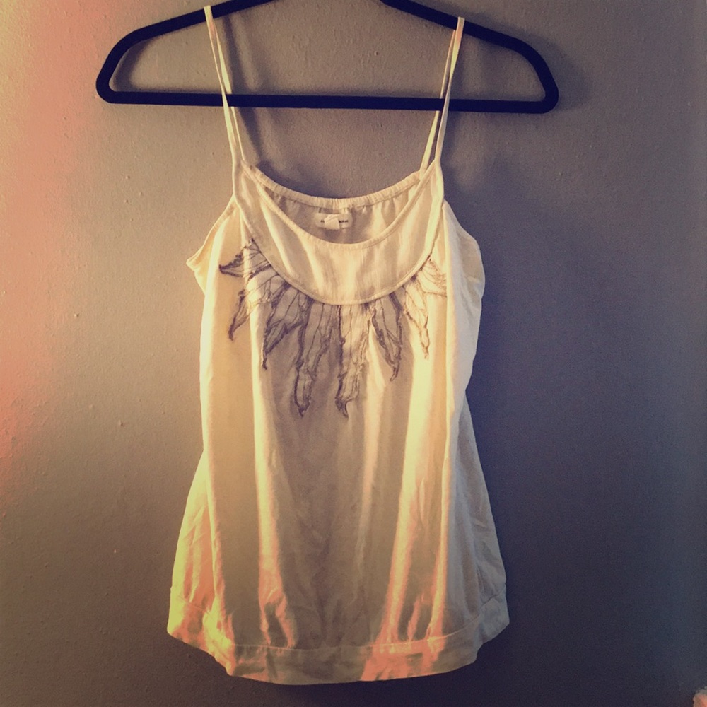 Silence and Noise Tank with Sun Rays 🌞